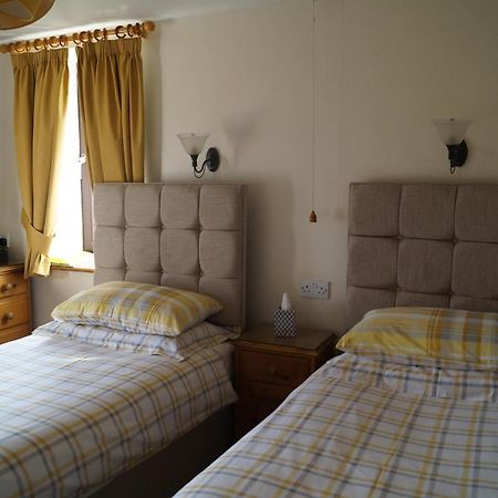 Tranna Hill Bed & Breakfast เคิร์กบีสตีเฟน ภายนอก รูปภาพ